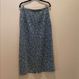 Coldwater Creek Blue Floral Denim Skirt